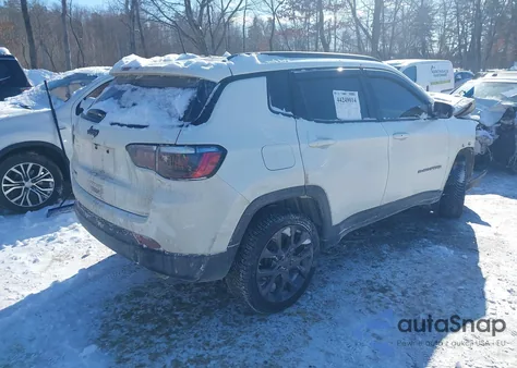 2021 Jeep Compass 80Th Anniversary 4X4 z USA, uszkodzony, nr VIN 3C4NJDEB7MT513629